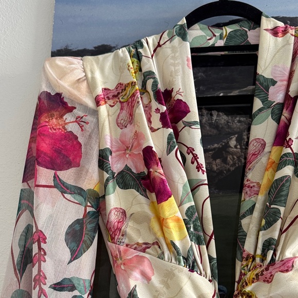 PatBO Hibiscus Cut Out Maxi Dress - Excellent Condition - Picture 6 of 11